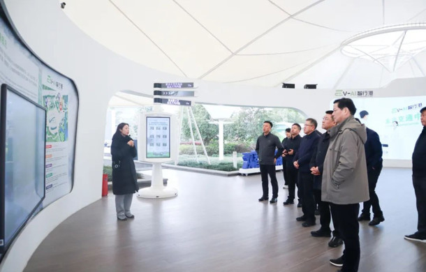 牡丹江市政协副主席、党组成员孙吉舜一行到访汽車(chē)城考察调研